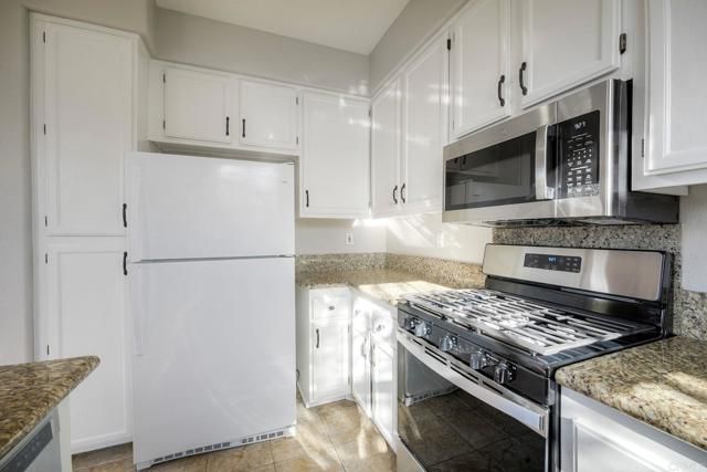 6064 Paseo Acampo, Carlsbad, CA 92009