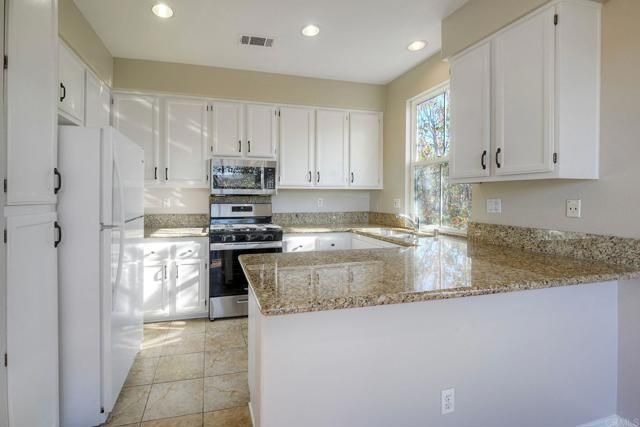 6064 Paseo Acampo, Carlsbad, CA 92009