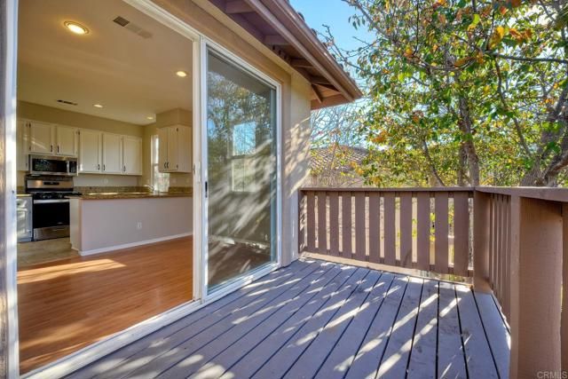 6064 Paseo Acampo, Carlsbad, CA 92009