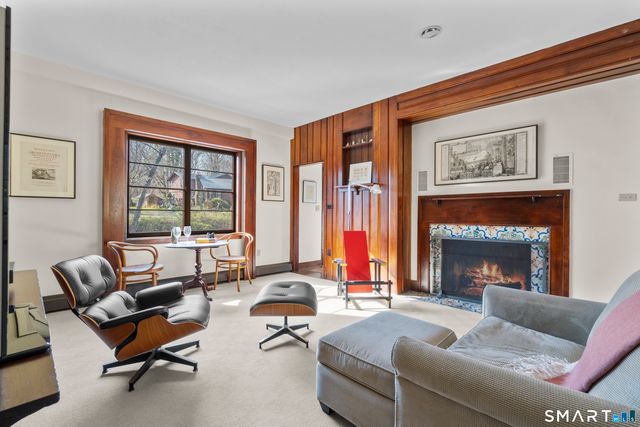 55 Sawmill Road, Branford, CT 06405