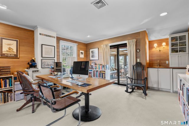 55 Sawmill Road, Branford, CT 06405