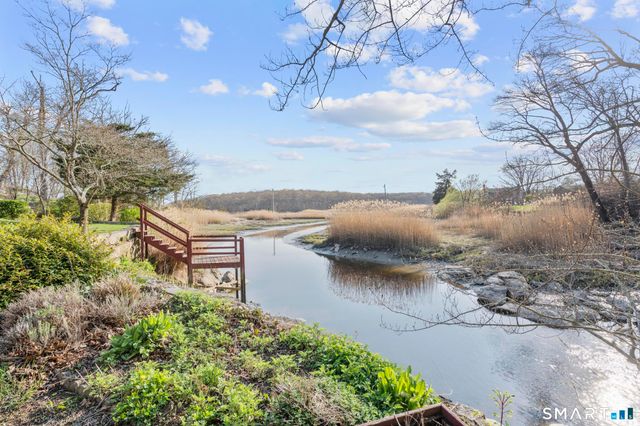 55 Sawmill Road, Branford, CT 06405