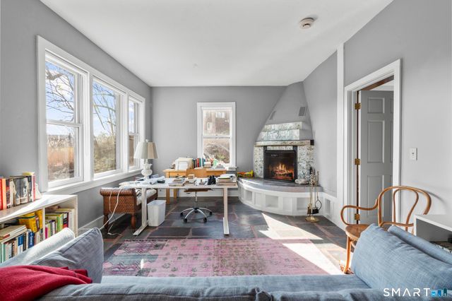 55 Sawmill Road, Branford, CT 06405