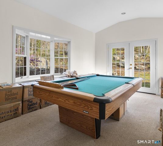 55 Sawmill Road, Branford, CT 06405