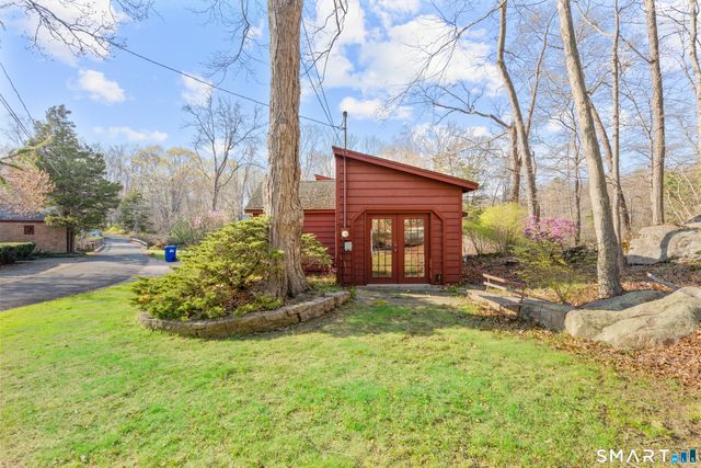 55 Sawmill Road, Branford, CT 06405