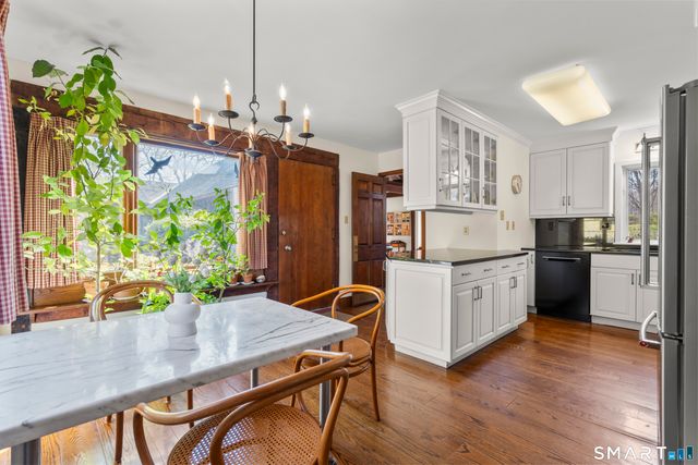 55 Sawmill Road, Branford, CT 06405