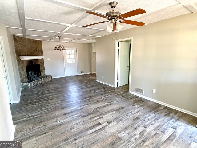 1618 Morgan Drive, Griffin, GA 30223