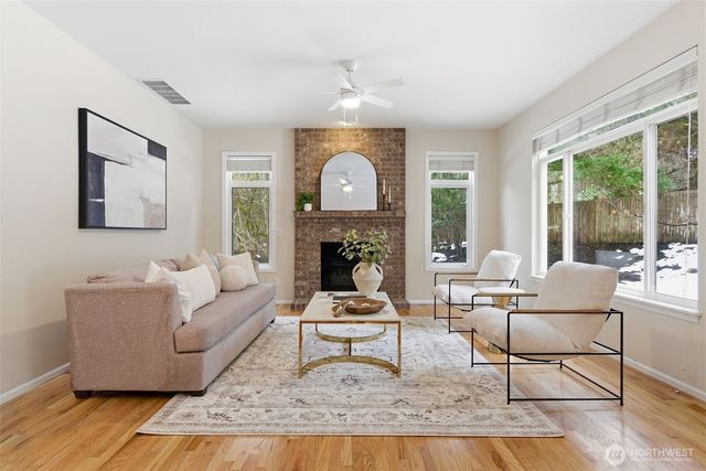 1425 SW 13th Place, North Bend, WA 98045