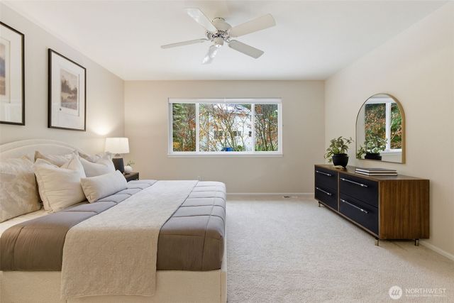 1425 SW 13th Place, North Bend, WA 98045