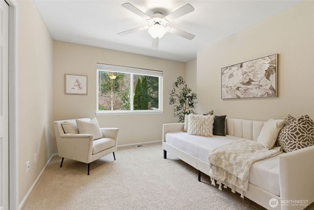 1425 SW 13th Place, North Bend, WA 98045