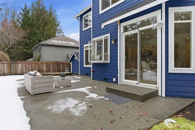 1425 SW 13th Place, North Bend, WA 98045
