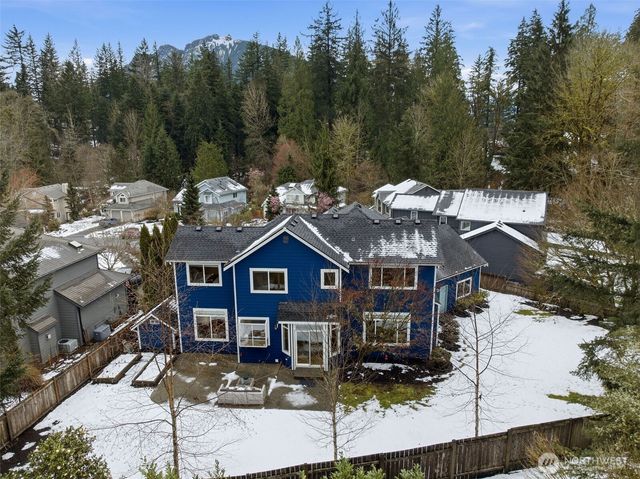1425 SW 13th Place, North Bend, WA 98045