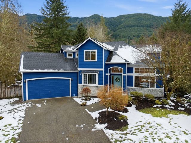 1425 SW 13th Place, North Bend, WA 98045