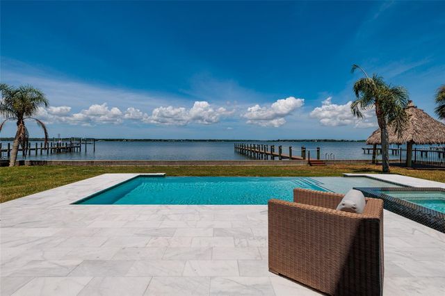 412 SHORE DRIVE E, Oldsmar, FL 34677