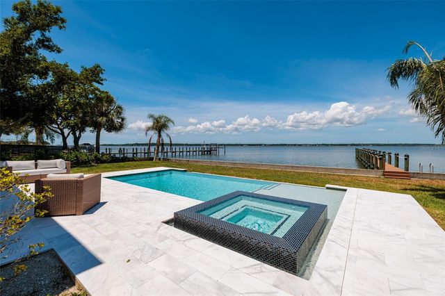 412 SHORE DRIVE E, Oldsmar, FL 34677