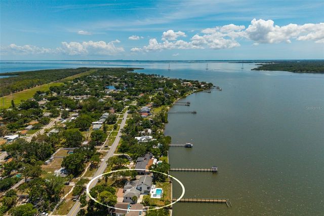 412 SHORE DRIVE E, Oldsmar, FL 34677