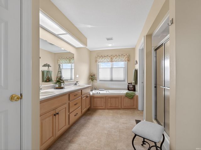 7124 Brackenwood Court, Fort Wayne, IN 46835