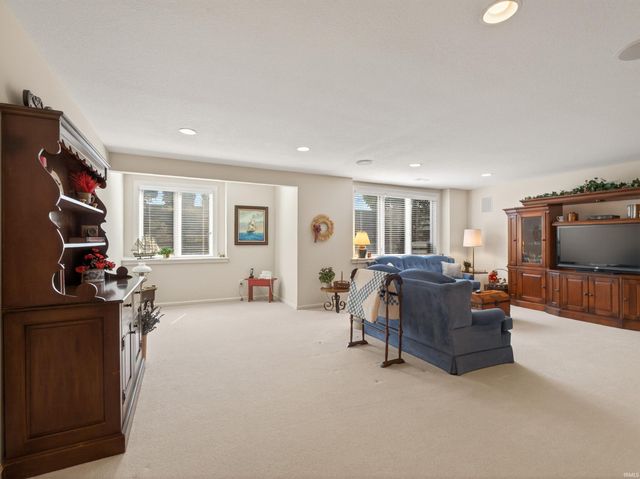 7124 Brackenwood Court, Fort Wayne, IN 46835