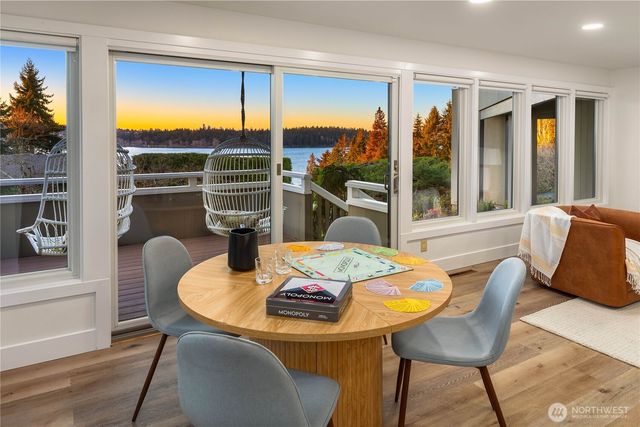 7580 SE 71st Street, Mercer Island, WA 98040