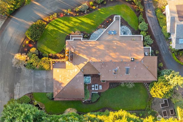 7580 SE 71st Street, Mercer Island, WA 98040