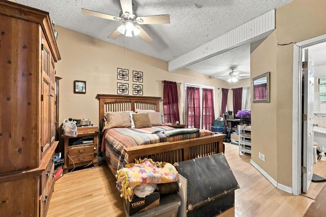5501 Camino Dos Lagos Drive, Sherman, TX 75090