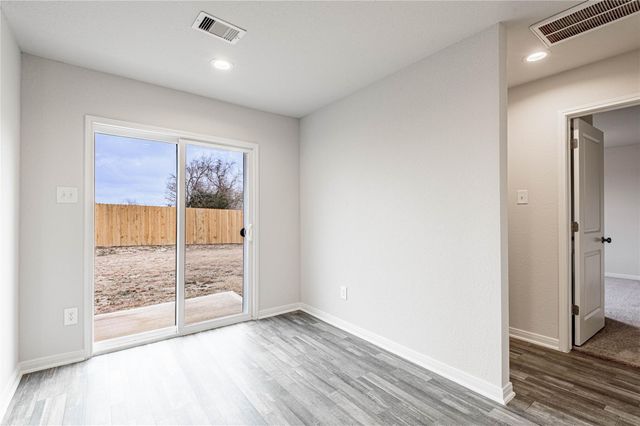 406 Del Monte Drive, Huntsville, TX 77320