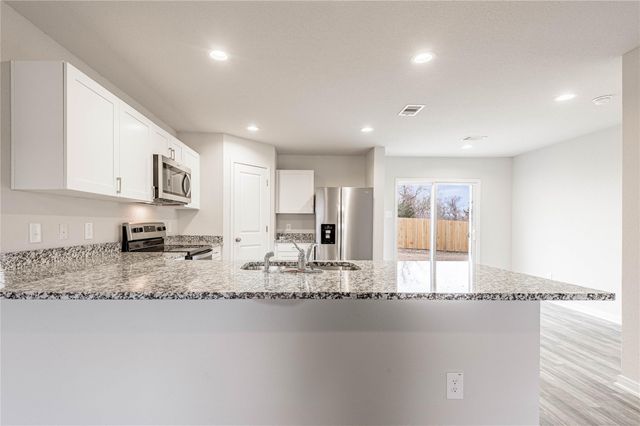 406 Del Monte Drive, Huntsville, TX 77320