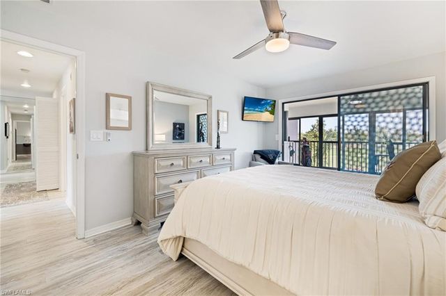 5805 Trailwinds DR 326, Fort Myers, FL 33907