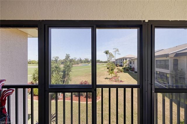 5805 Trailwinds DR 326, Fort Myers, FL 33907