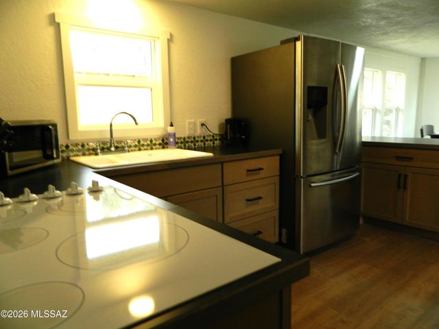 596 Gringo Road, Patagonia, AZ 85624