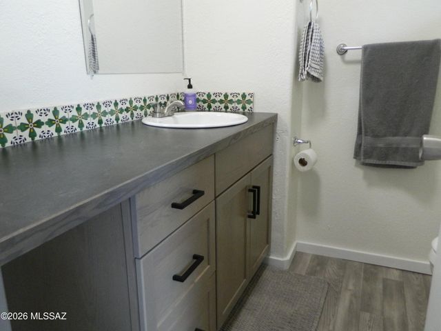 596 Gringo Road, Patagonia, AZ 85624