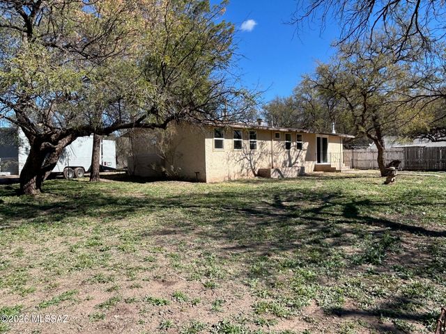 596 Gringo Road, Patagonia, AZ 85624