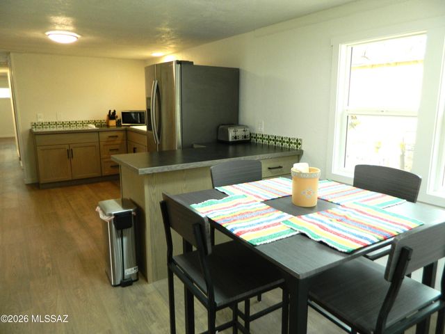 596 Gringo Road, Patagonia, AZ 85624