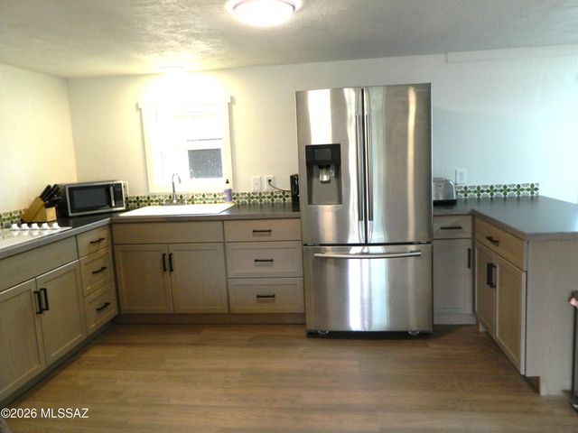 596 Gringo Road, Patagonia, AZ 85624