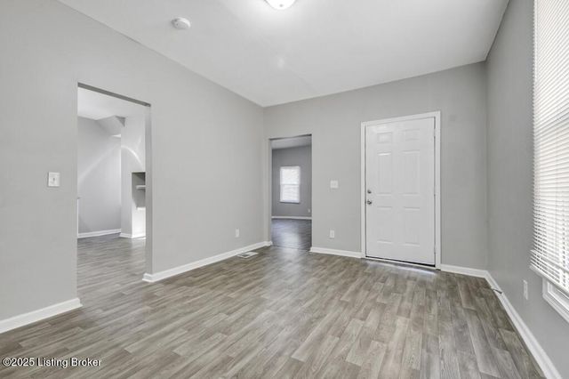 2922 Duncan St, Louisville, KY 40212