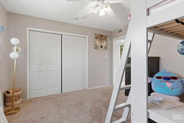 2418 Pinon Springs Court, Bakersfield, CA 93309