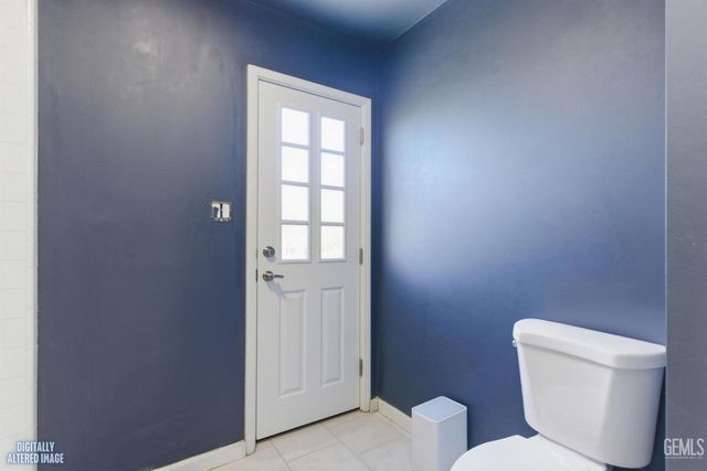 2418 Pinon Springs Court, Bakersfield, CA 93309