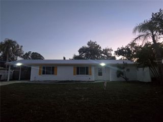 940 OSBORNE DRIVE, Sarasota, FL 34234
