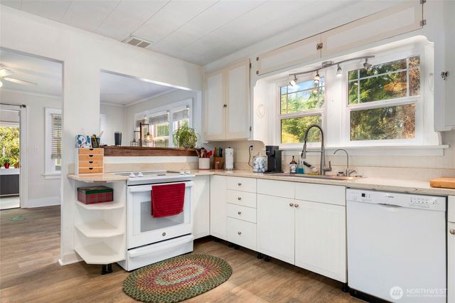 26327 64th Avenue NW, Stanwood, WA 98292