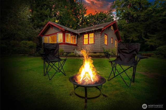 26327 64th Avenue NW, Stanwood, WA 98292