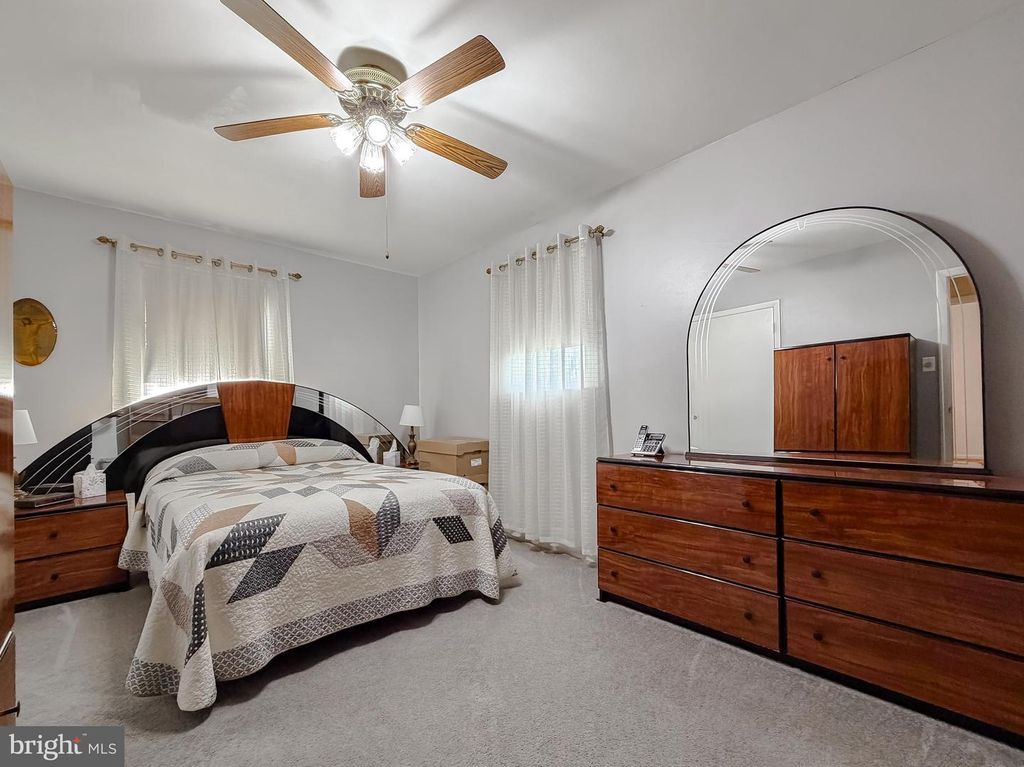 Image 31 of property listing at 15305 CANTER DR, Brandywine, MD 20613