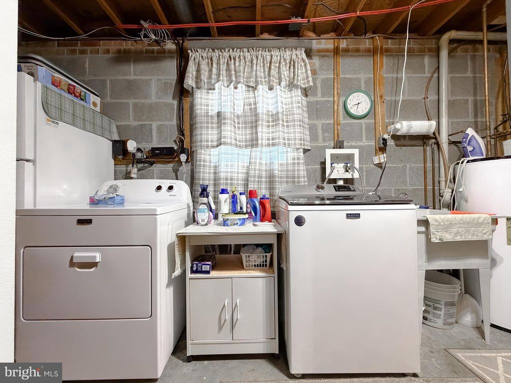 Image 43 of property listing at 15305 CANTER DR, Brandywine, MD 20613