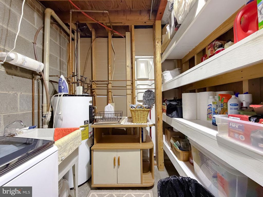 Image 44 of property listing at 15305 CANTER DR, Brandywine, MD 20613