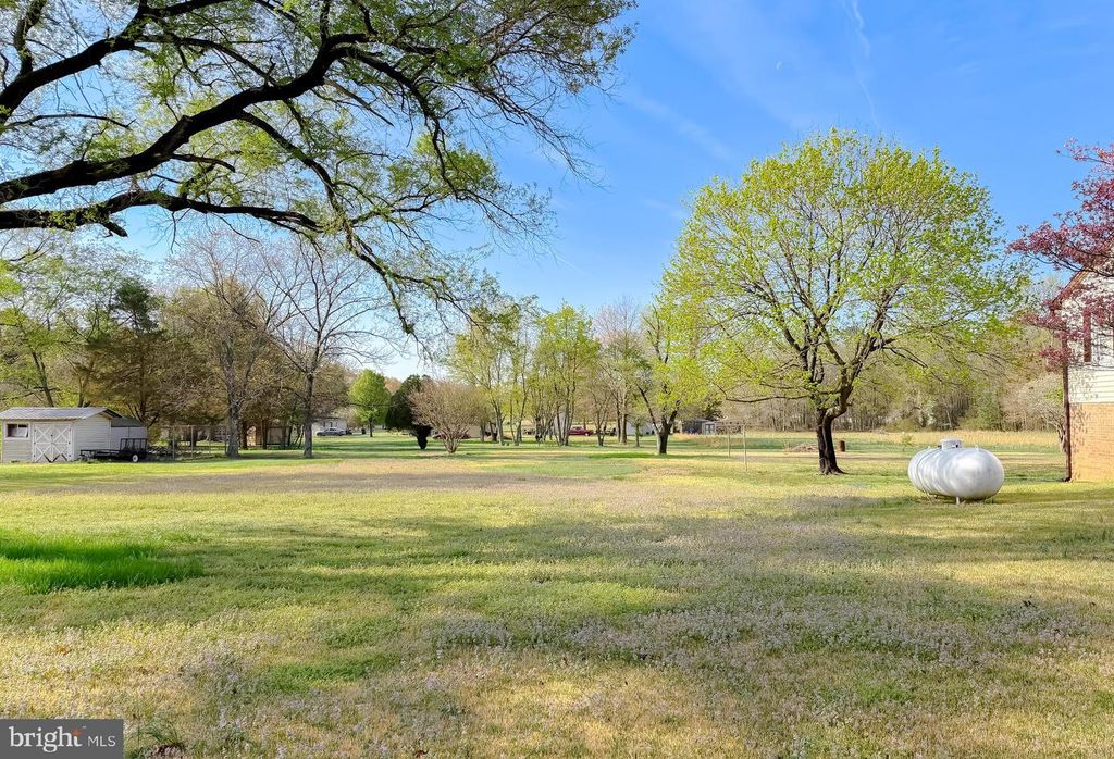 Image 49 of property listing at 15305 CANTER DR, Brandywine, MD 20613