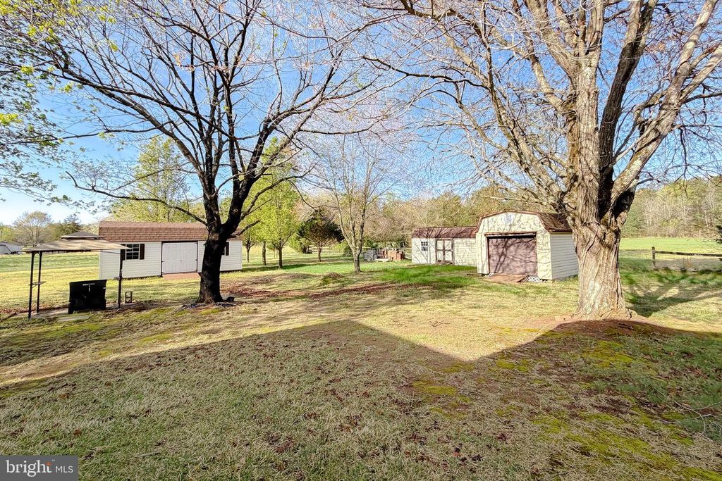 Image 55 of property listing at 15305 CANTER DR, Brandywine, MD 20613