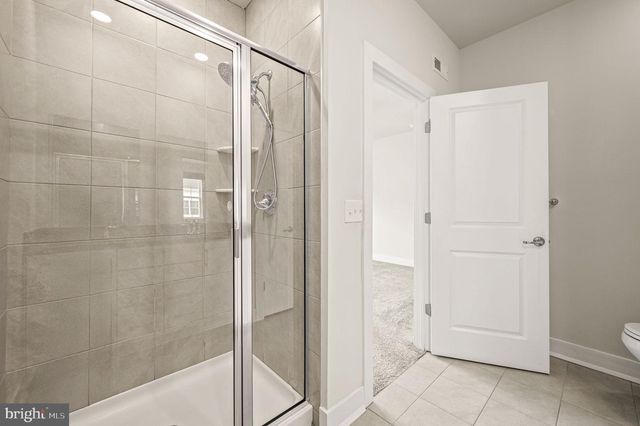 127 GASLIGHT ALY, Bensalem, PA 19020