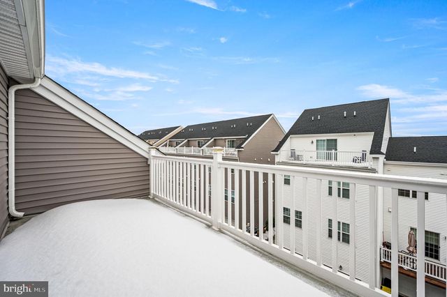 127 GASLIGHT ALY, Bensalem, PA 19020