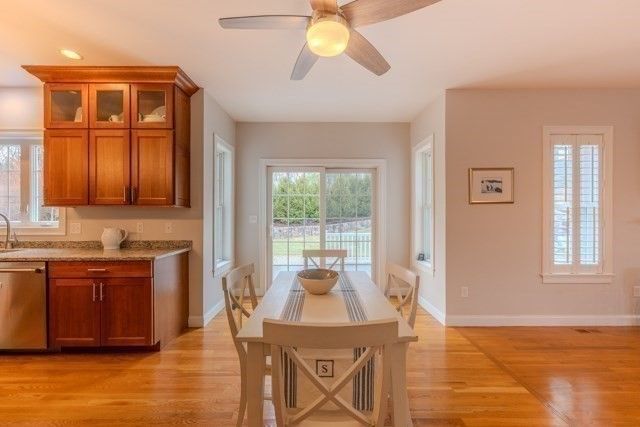 17 Lavoie Ln, Middleton, MA 01949