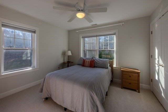 17 Lavoie Ln, Middleton, MA 01949