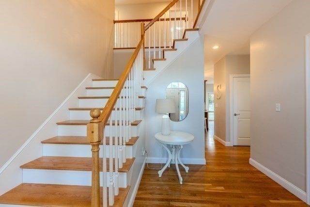 17 Lavoie Ln, Middleton, MA 01949